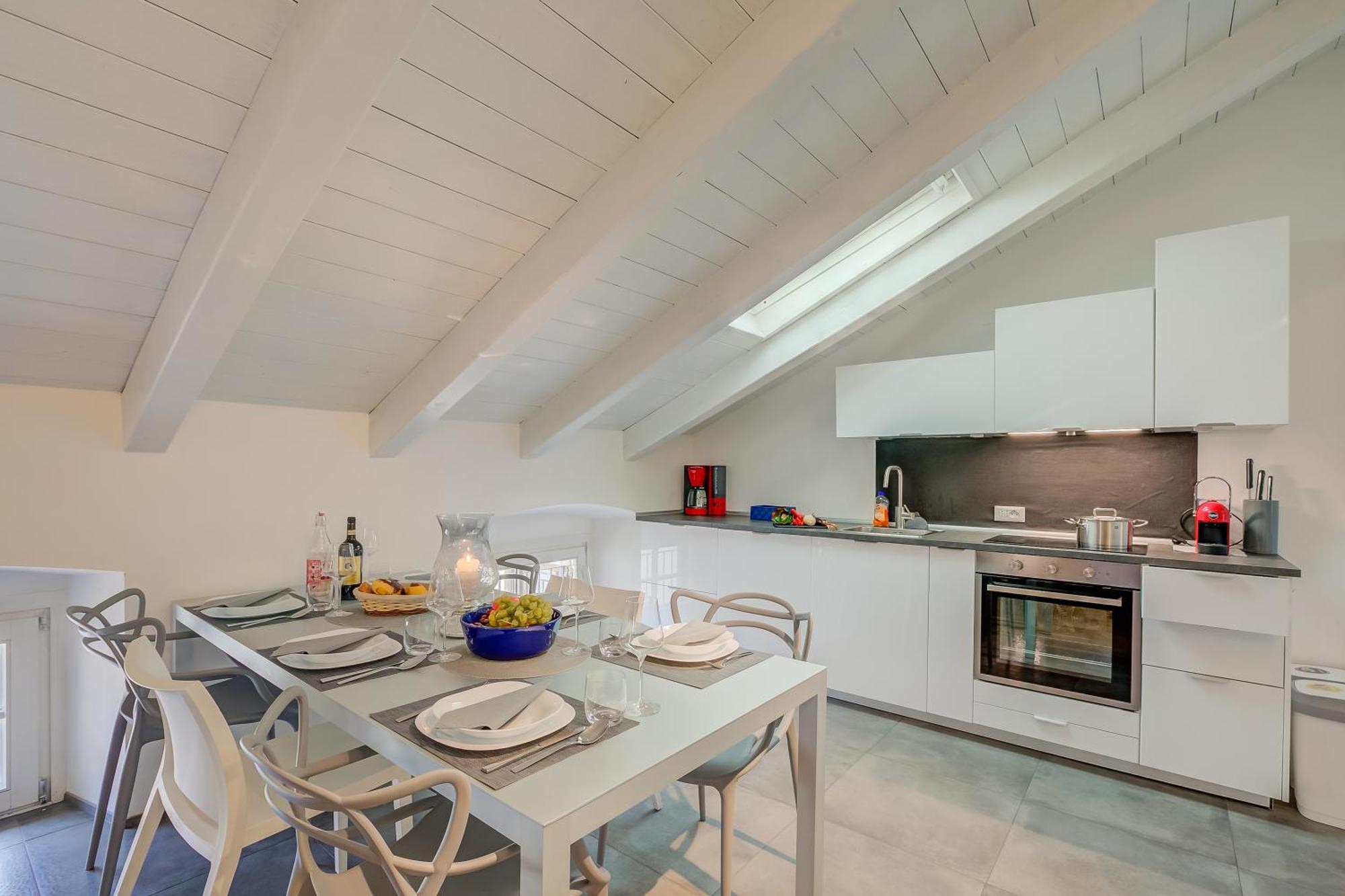 Appartamento Loft & Jacuzzi - Happy *