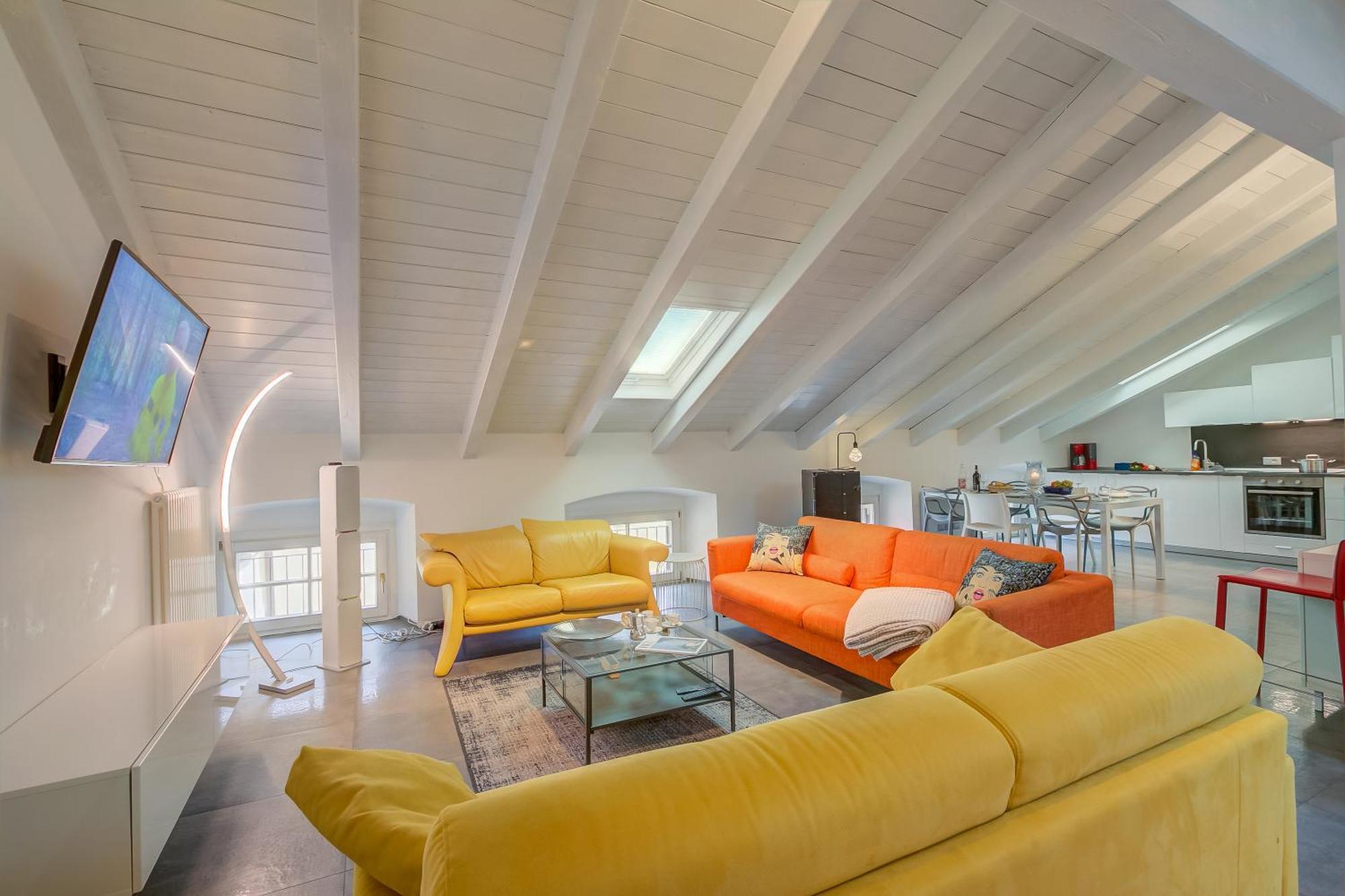 Appartamento Loft & Jacuzzi - Happy Riva del Garda